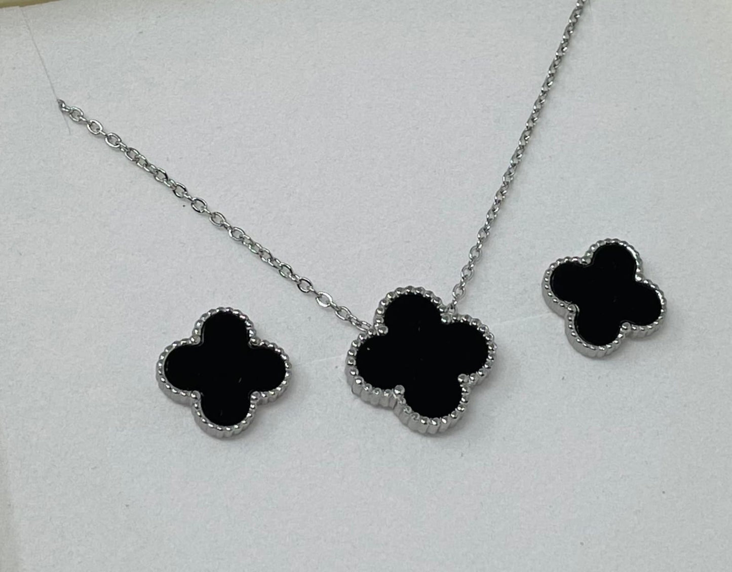 Silver onyx necklace and earing